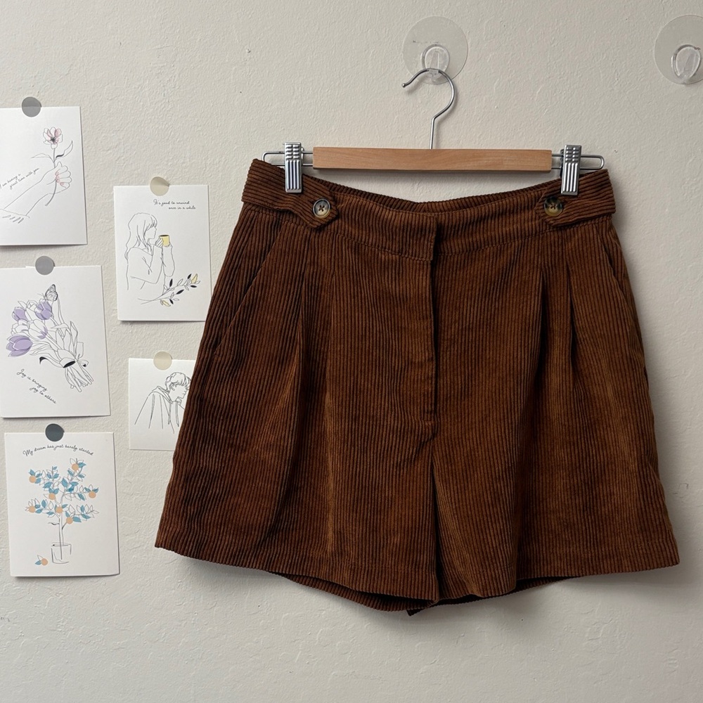 ｛Zara｝Brown Corduroy Women Shorts